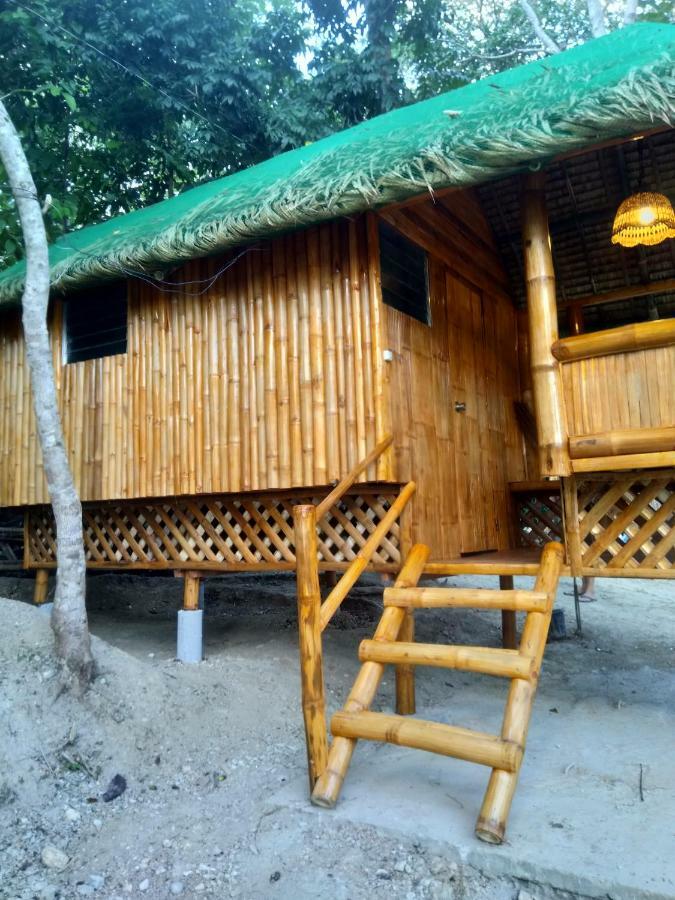 Deluxe Bamboo House By The River Hotell Loboc Eksteriør bilde